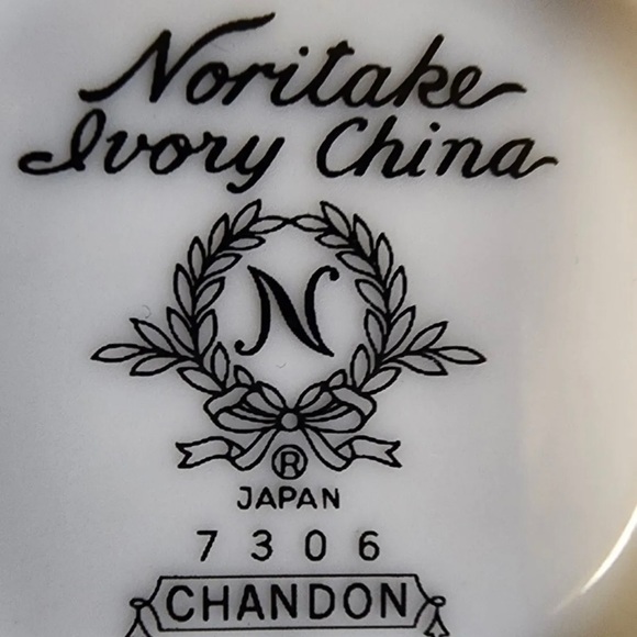 Noritake China Chandon Gold 5 Piece Place Setting Vintage  Original SET OF 2 - Picture 4 of 9
